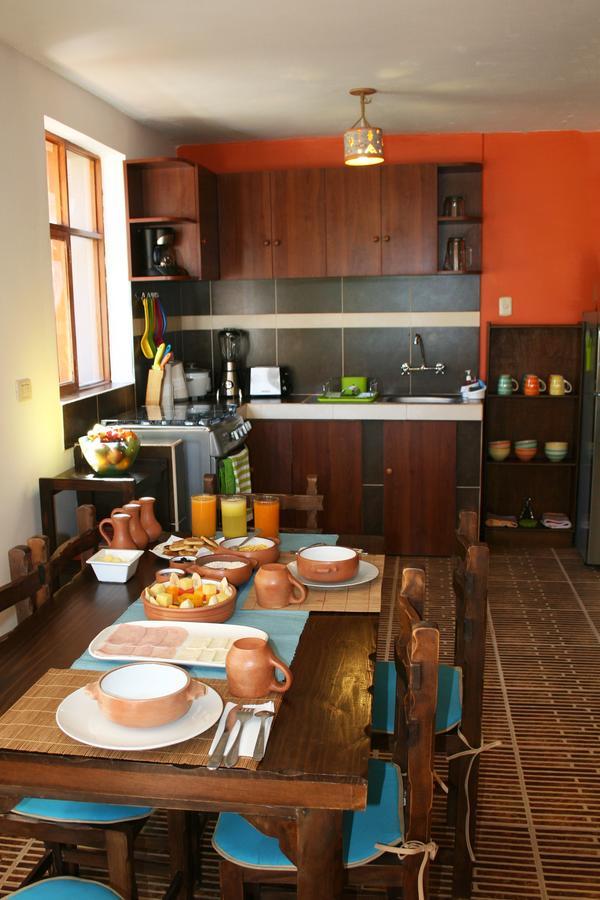 Wayqey Lodge อูรูบัมบา ภายนอก รูปภาพ