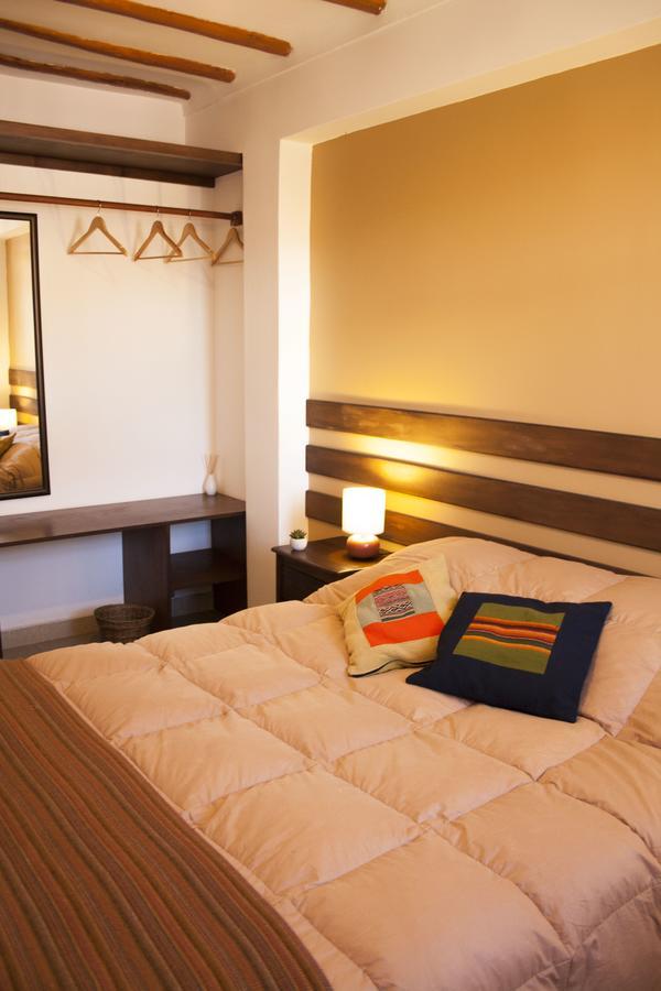 Wayqey Lodge อูรูบัมบา ภายนอก รูปภาพ